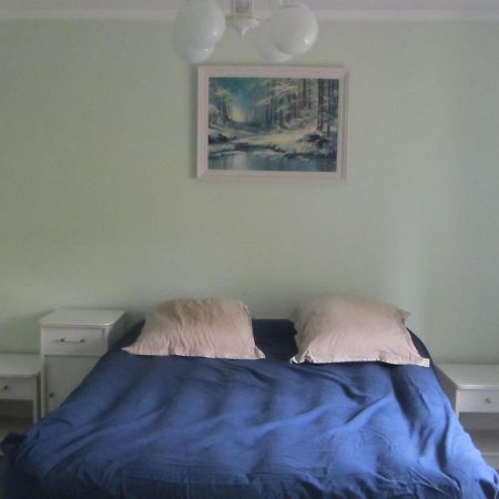 Spacious Holiday Home In Stara Kamienica With Pond Buitenkant foto