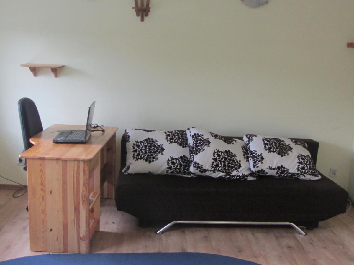 Spacious Holiday Home In Stara Kamienica With Pond Buitenkant foto